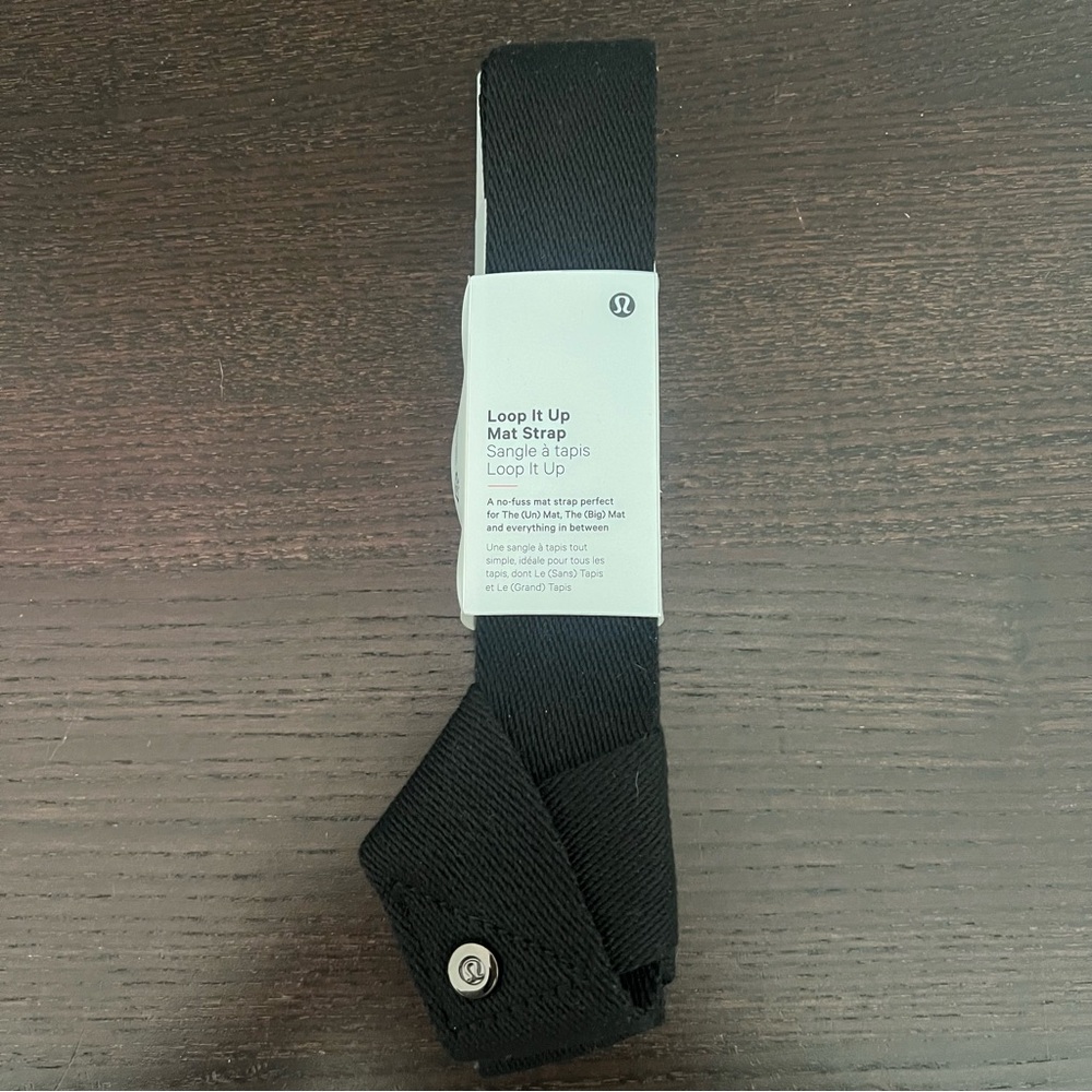 Lululemon Loop It Up May Strap Black OS
